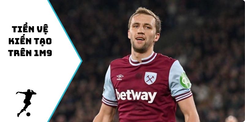 tiền vệ kiến tạo trên 1m9